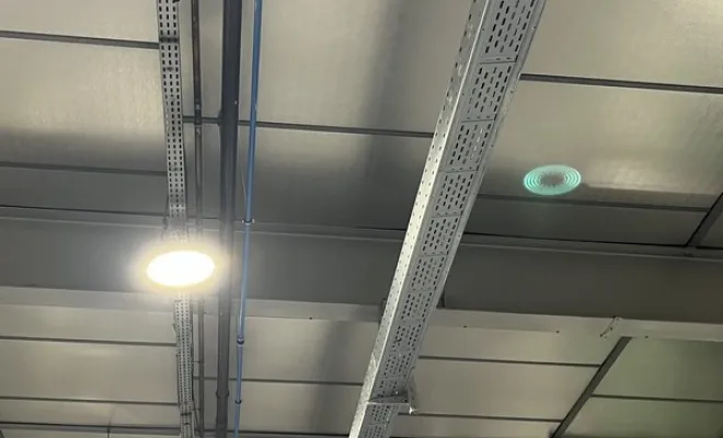 Pose de bornes de recharge à Bourgoin-Jallieu : votre électricien professionnel à l'œuvre, Bourgoin-Jallieu, Lévêque Électricité